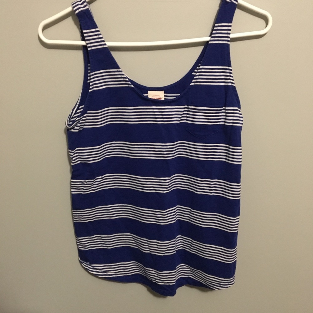Mossimo Tanks - Picture 2 of 2