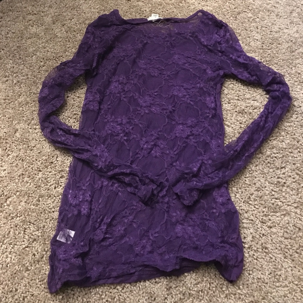 Lace Back Longsleeve