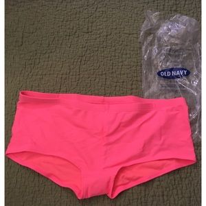 NWT Old Navy bright coral boyshort swim bottoms.