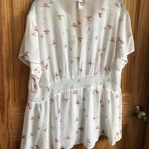 Torrid size 2xHummingbird Print Chiffon Ruffle Top