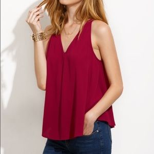 NWOT - Burgundy vneck tank top