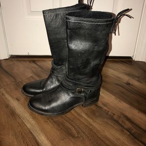 Tall leather boot