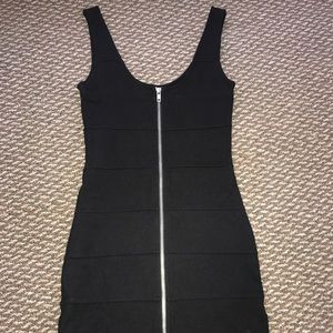 Divided body con black medium length