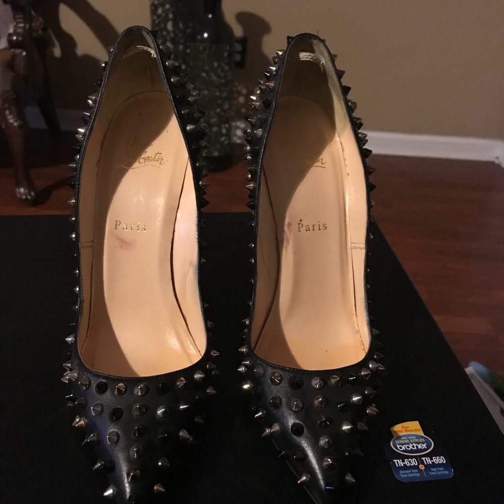 Christian Louboutin spike studded Pigalle size 40