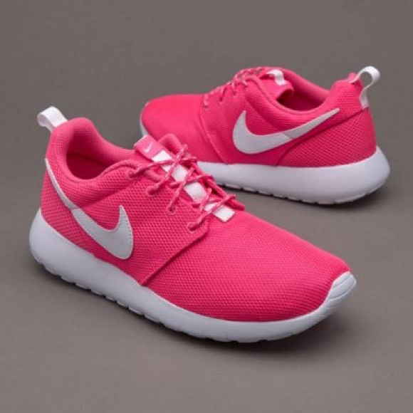 Nike Shoes - Nike Roshe One (GS) Youth