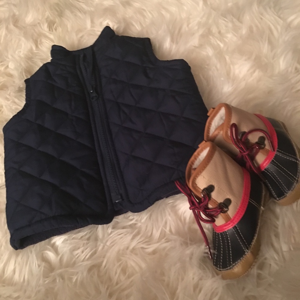 🔴SOLD🔴Old Navy Quilted Vest and Baby Gap Boots