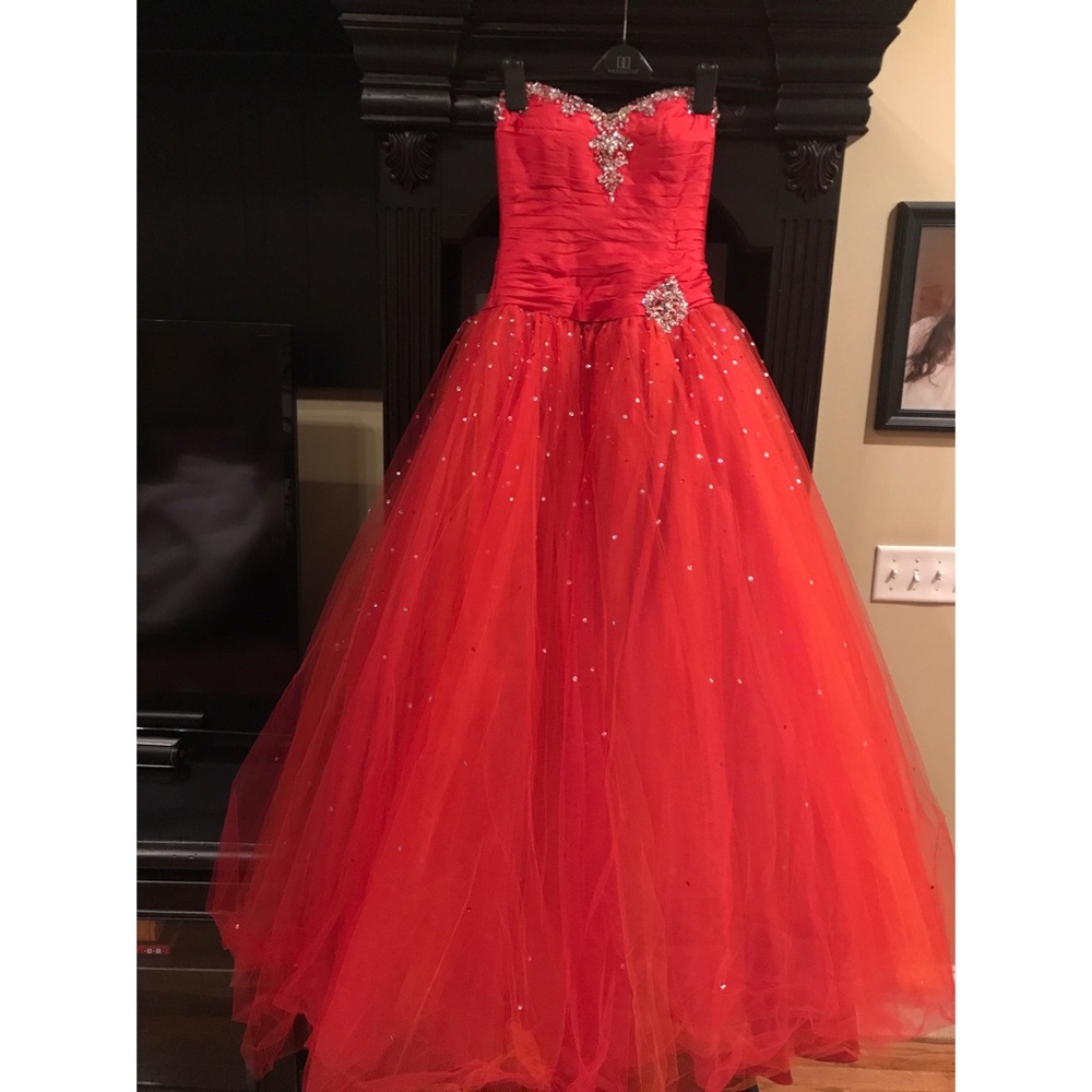 Pageant/prom dress