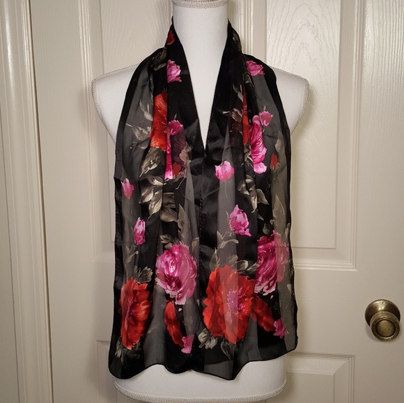 Elaine Gold Accessories - Vintage Elaine Gold Black Floral Oblong Silk Scarf