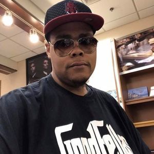 Meet your Posher, Quincy