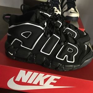 Nike uptempo black and white color way size 7