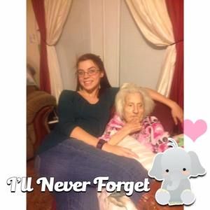 Meet your Posher, Candice