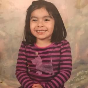 Meet your Posher, Yadira