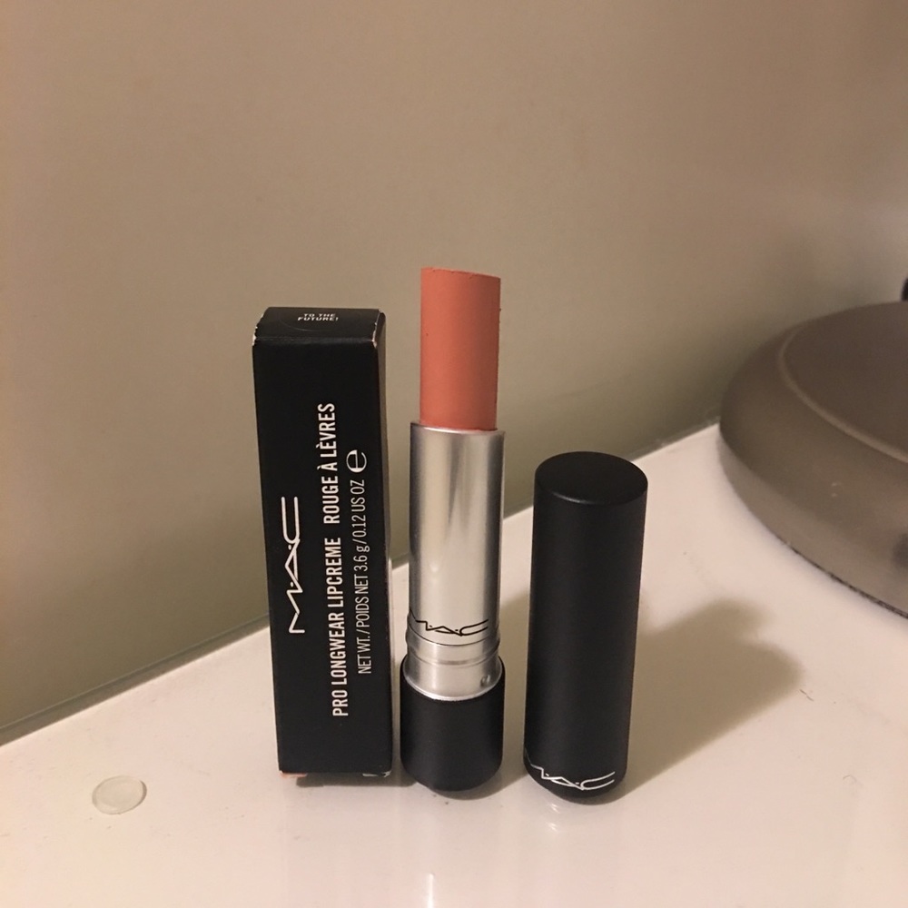MAC Peo Longwear Lipstick