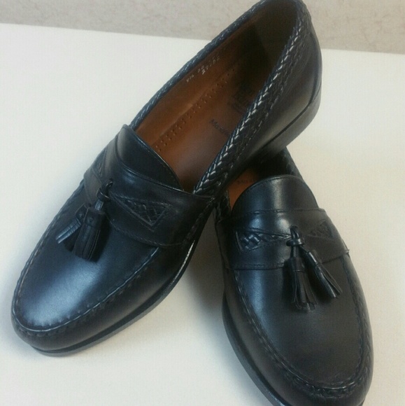 Allen Edmonds Other - Mens Allen Edmonds Maxfield tassel loafers