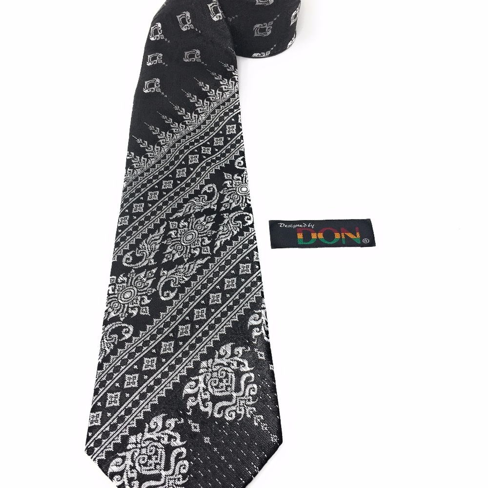 "The Throne" 100% Silk Necktie DC235A
