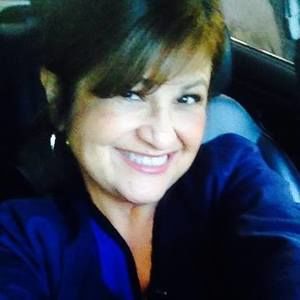 Meet your Posher, Debbie