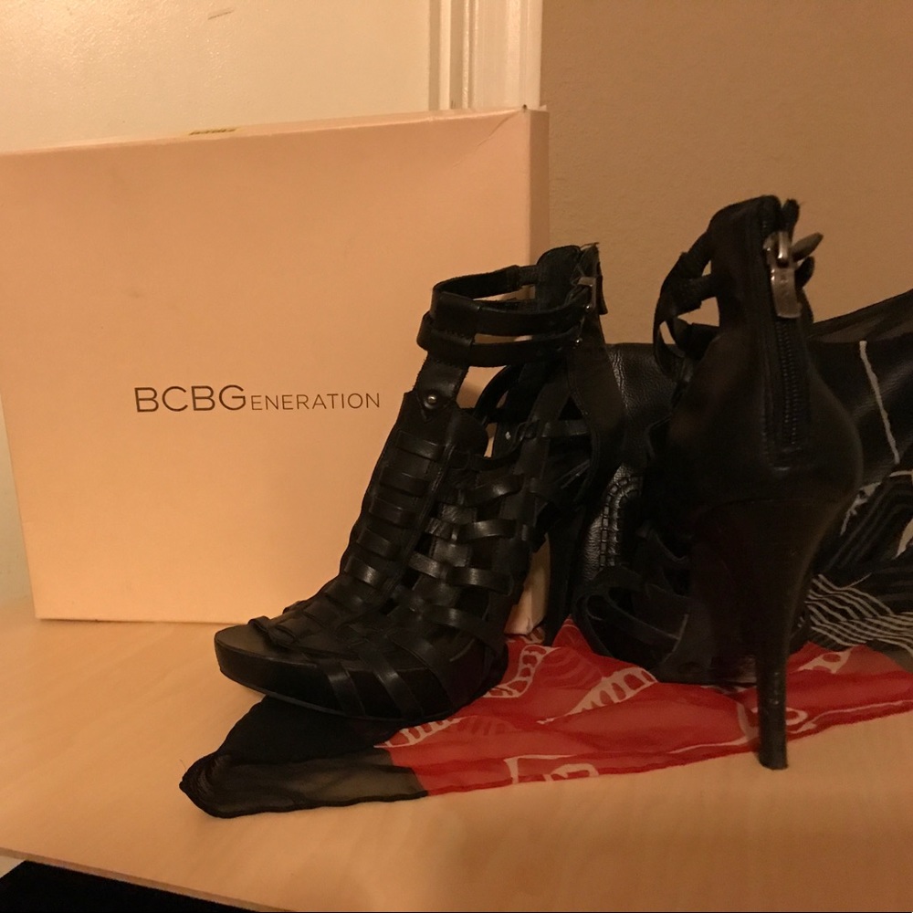 Ankle zipped styled BLACK BCBG HEELS
