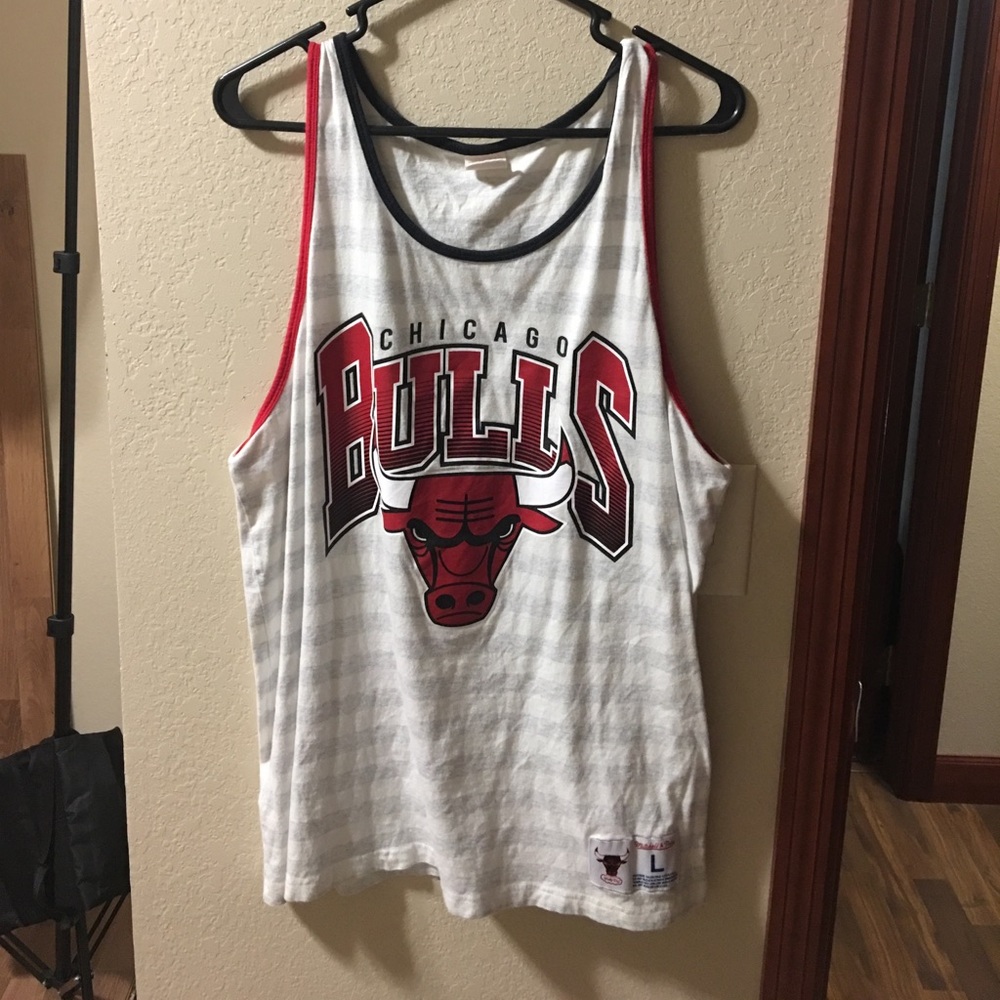 Chicago bulls oversized tank