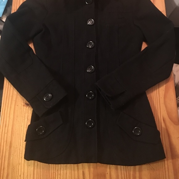 🌺🌺SALE-Black Pea Coat Size S🌺🌺 - Picture 2 of 3