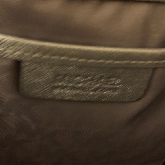 Michael Kors Purse Silver - Picture 4 of 5