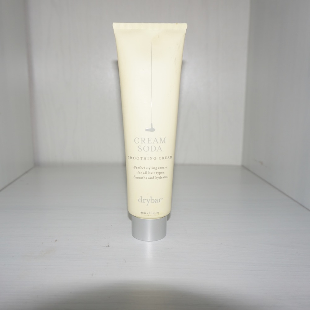 Drybar Cream Soda smoothing cream