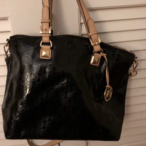 Michael Kors Purse Black with silk dust cover - Picture 2 of 6