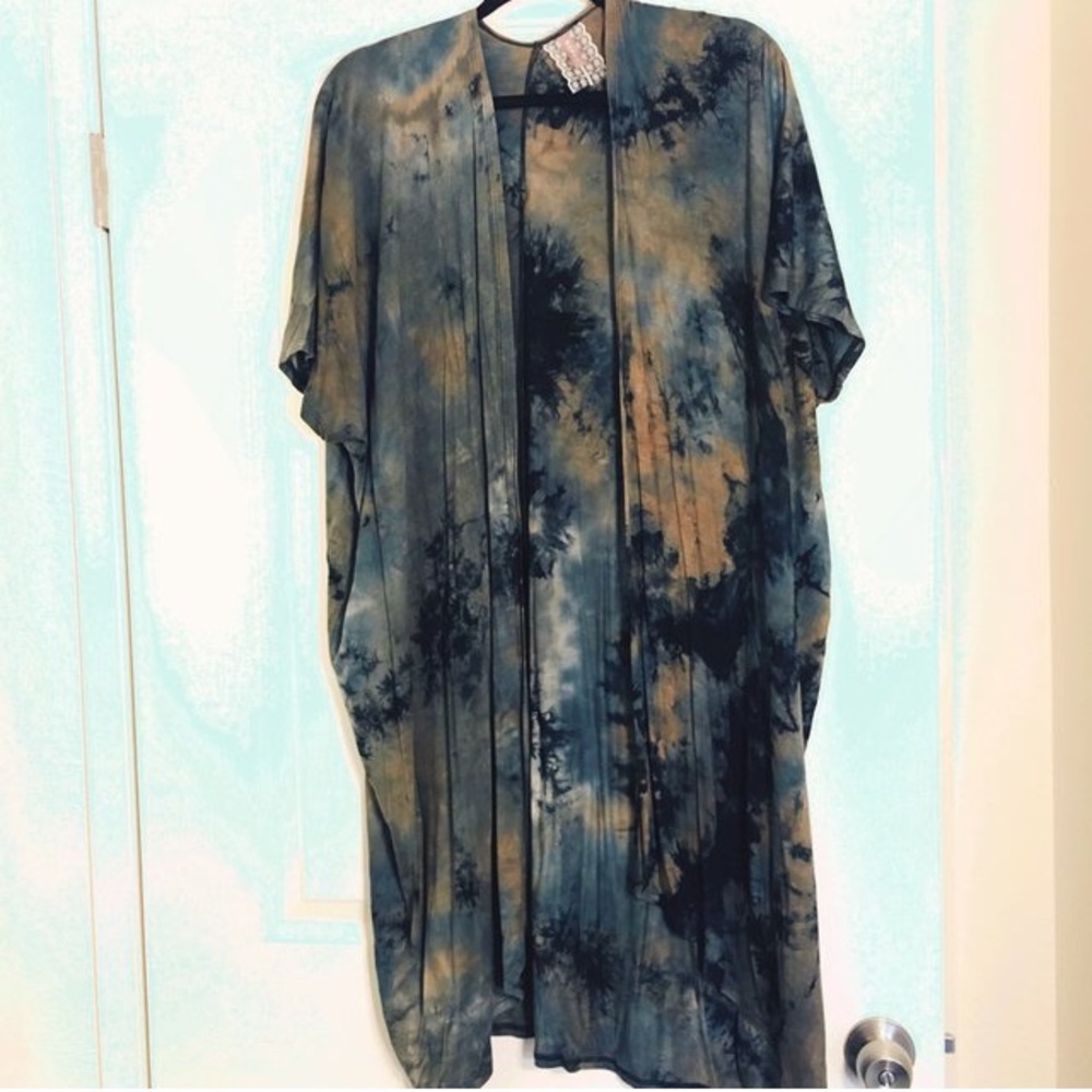 Tie dye kimono