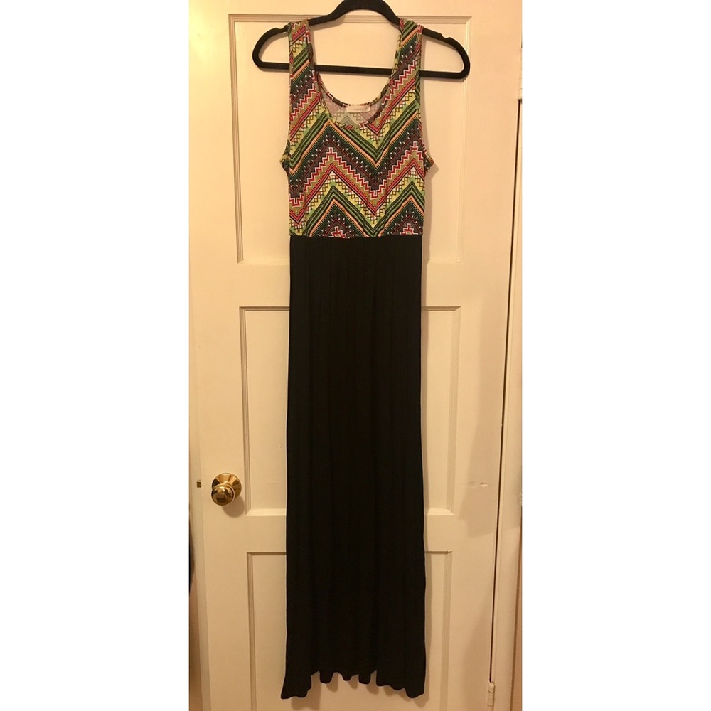 Black/Geo Printed Maxi Dress