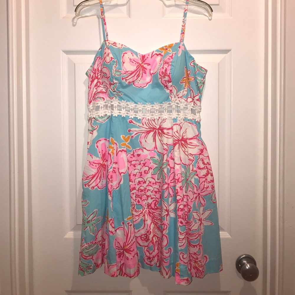 ❗️❗️ FP Lilly Pulitzer Sundress (Color Changing)