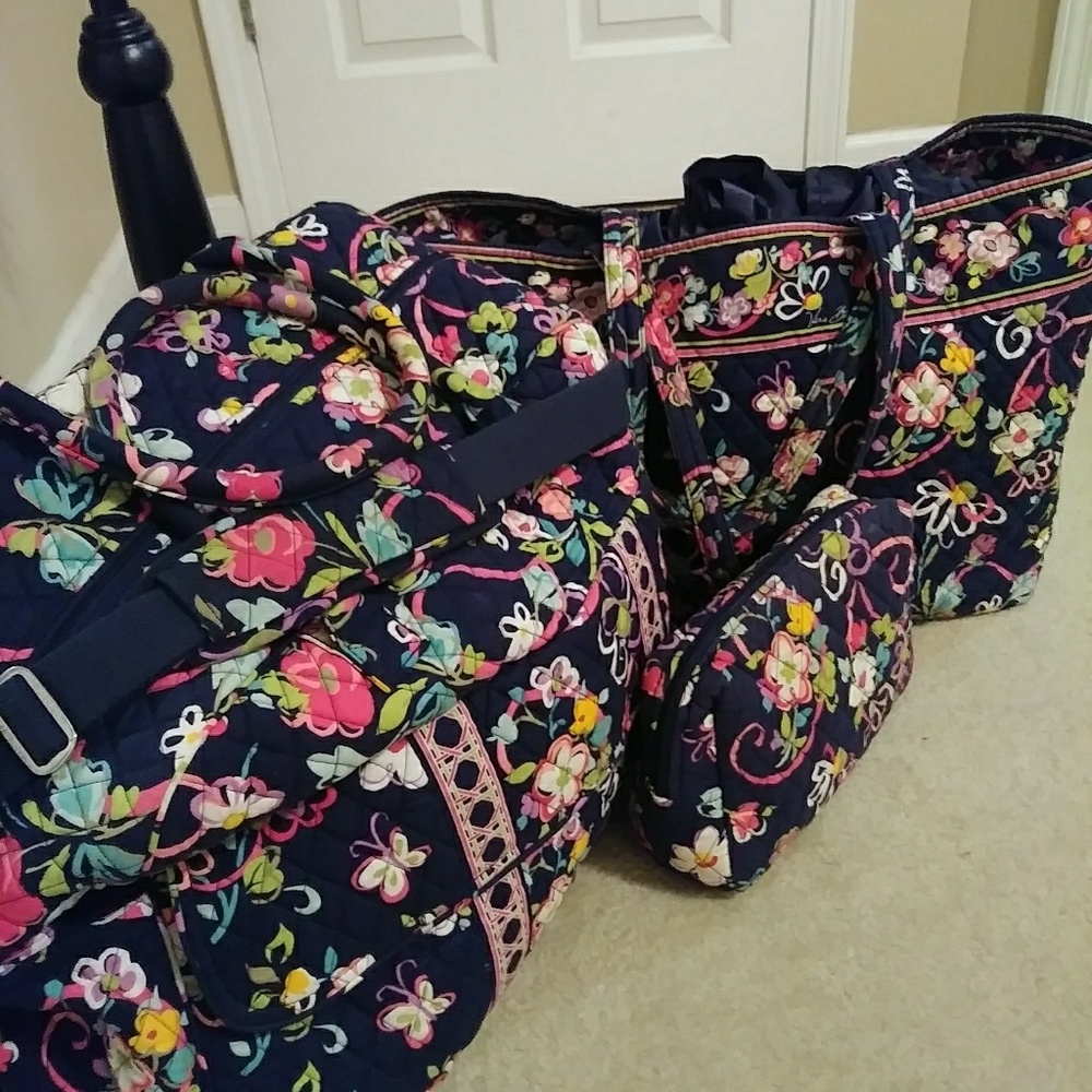 Vera Bradley Ribbons Print