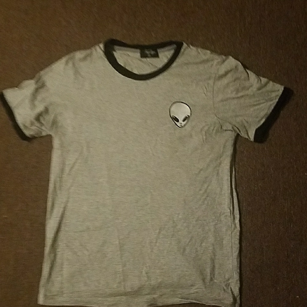 Men's alien tee 👽