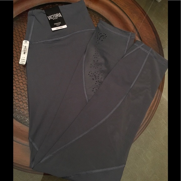 ❤️Knockout By Victoria Sport Tight ❤️ - Picture 3 of 4