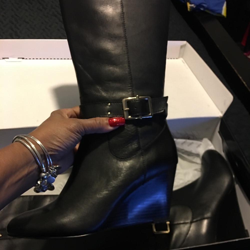Ladies boot s size 8
