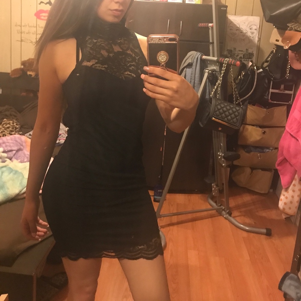 Black sexy lace open back dress