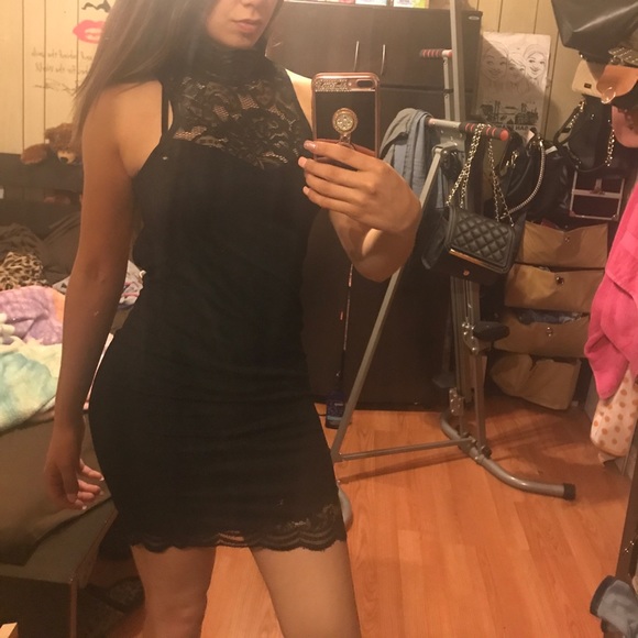 Black sexy lace open back dress - Picture 1 of 2