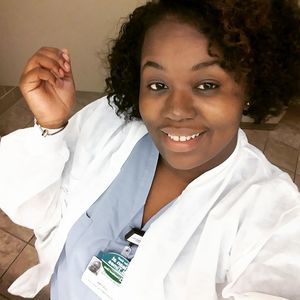 Meet your Posher, Justina