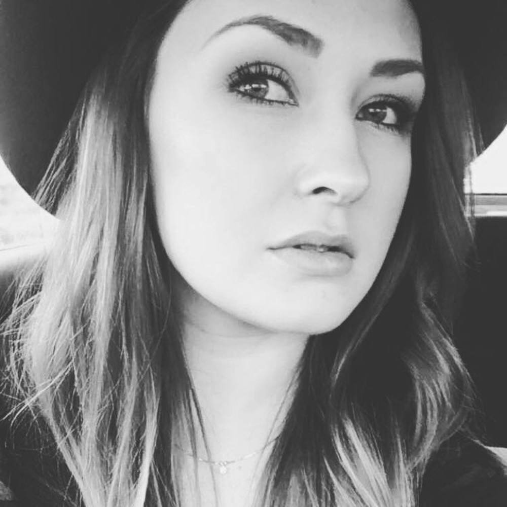 Meet your Posher, Rhetta