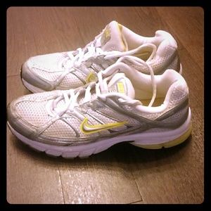 Womens Nike Air running shoes
