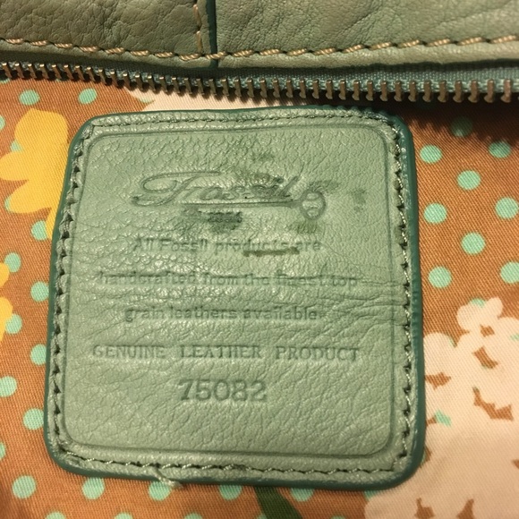 Clearance 🛍 Fossil mint handbag. - Picture 5 of 6