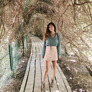 Meet your Posher, Larissa