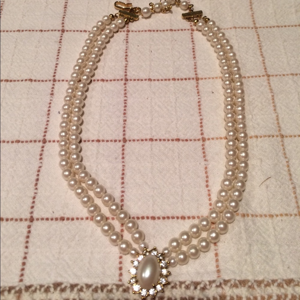 Pearl necklace