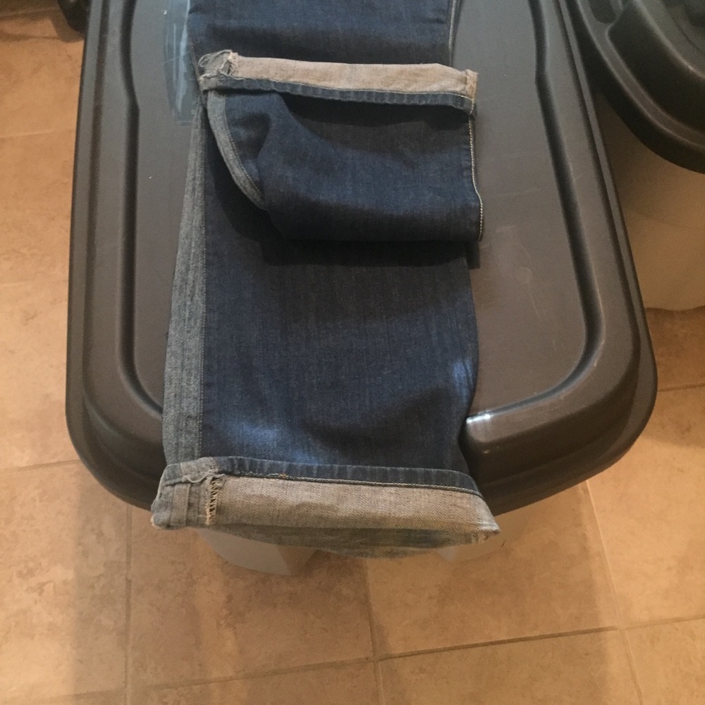 Jeans - Picture 8 of 8