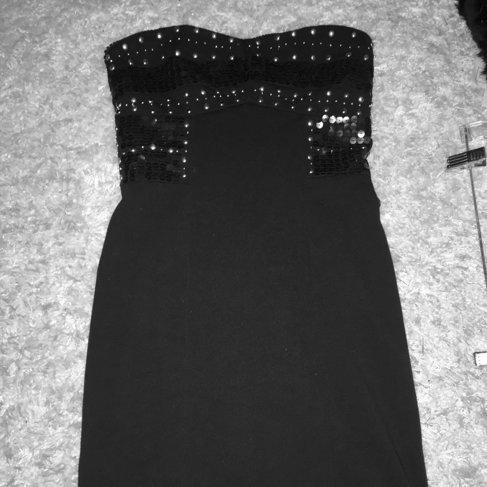Black Knee Length Tube Top Cocktail Dress