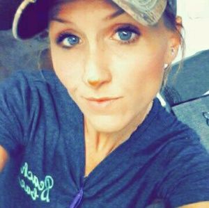 Meet your Posher, Ashley