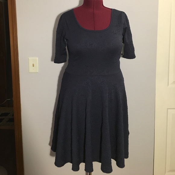 LuLaRoe Dresses & Skirts - LuLaRoe Navy Blue Textured Rose Print Nicole Dress