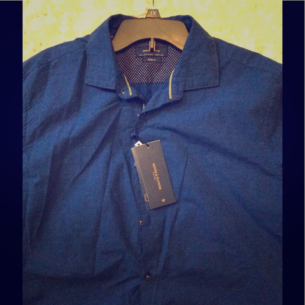 Bleu shirt