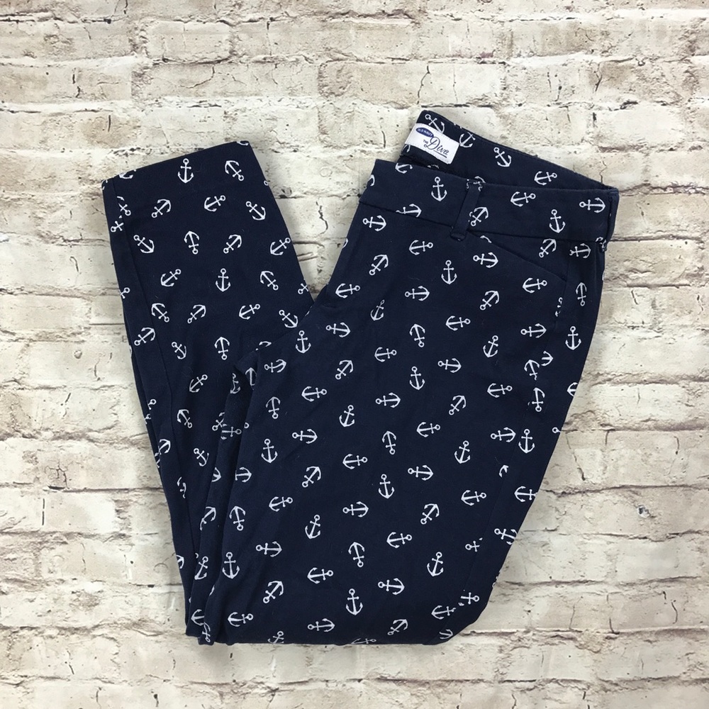 Old Navy Diva Ankle pants. Size 6 - Picture 1 of 8