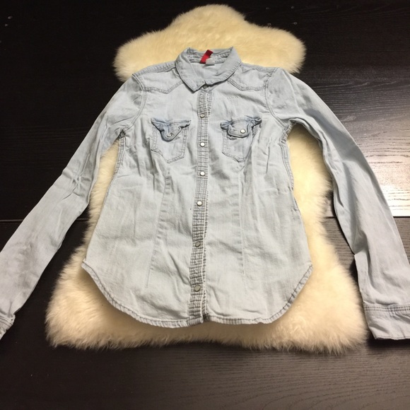 *FIRM! 2 BUTTON DOWN SHIRTS - Picture 5 of 8