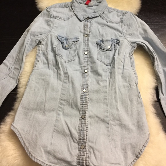 *FIRM! 2 BUTTON DOWN SHIRTS - Picture 6 of 8