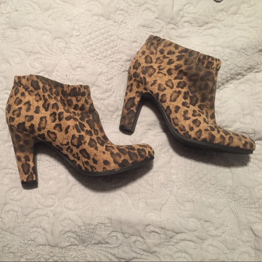 Cheetah Print Heeled Booties